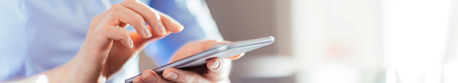 Կապ մեզ հետ