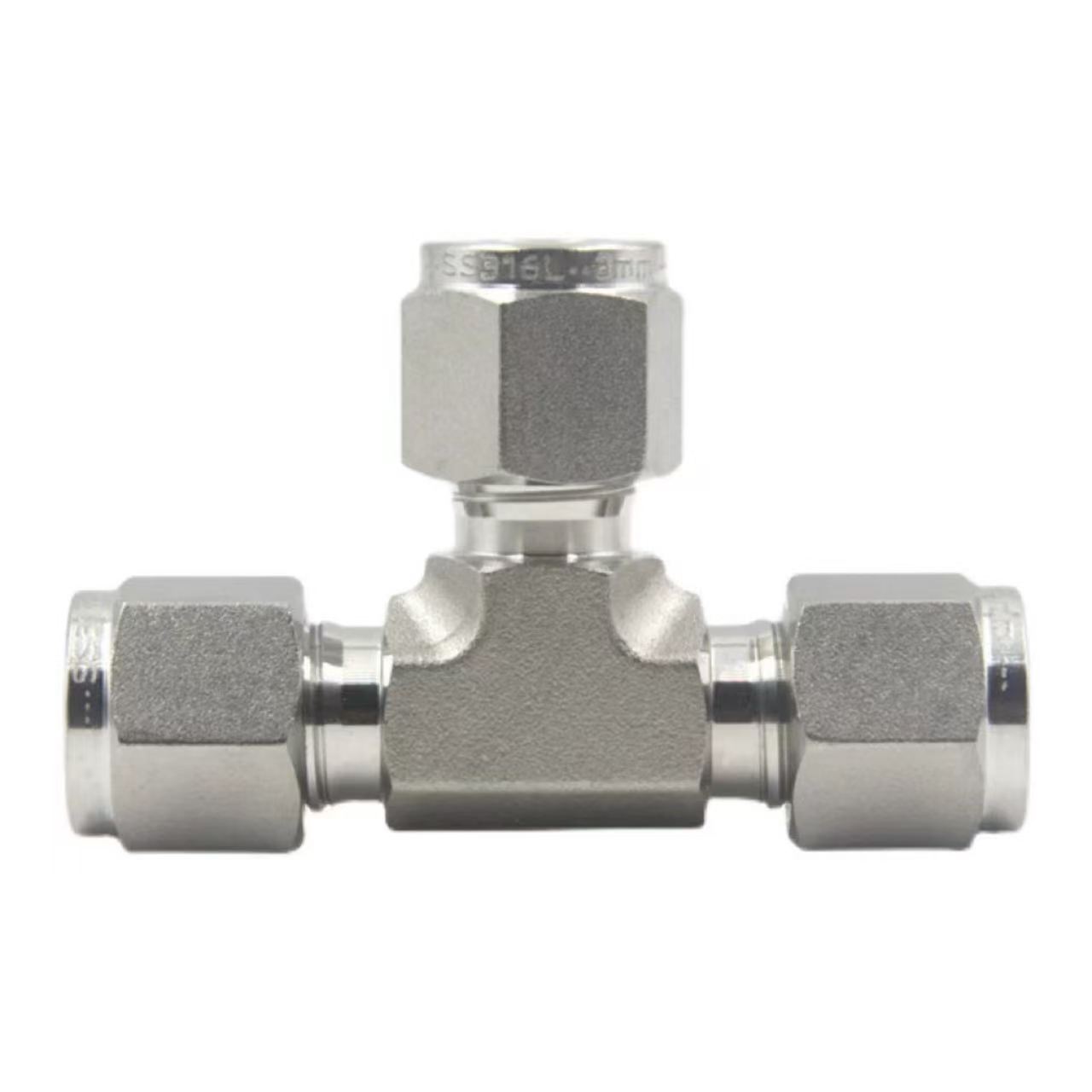 Ferrule կոմպրեսիոն Tee տեղադրում